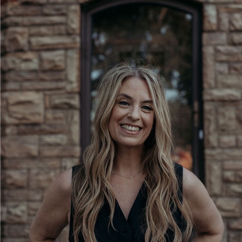 Meet your Posher, Joanna
